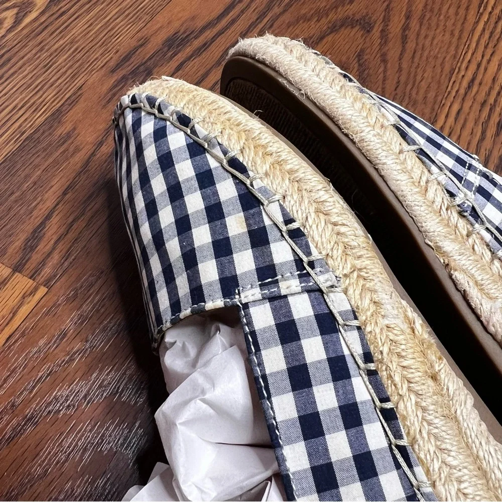 Merona Sonya ballet flats in a navy gingham pattern size 7